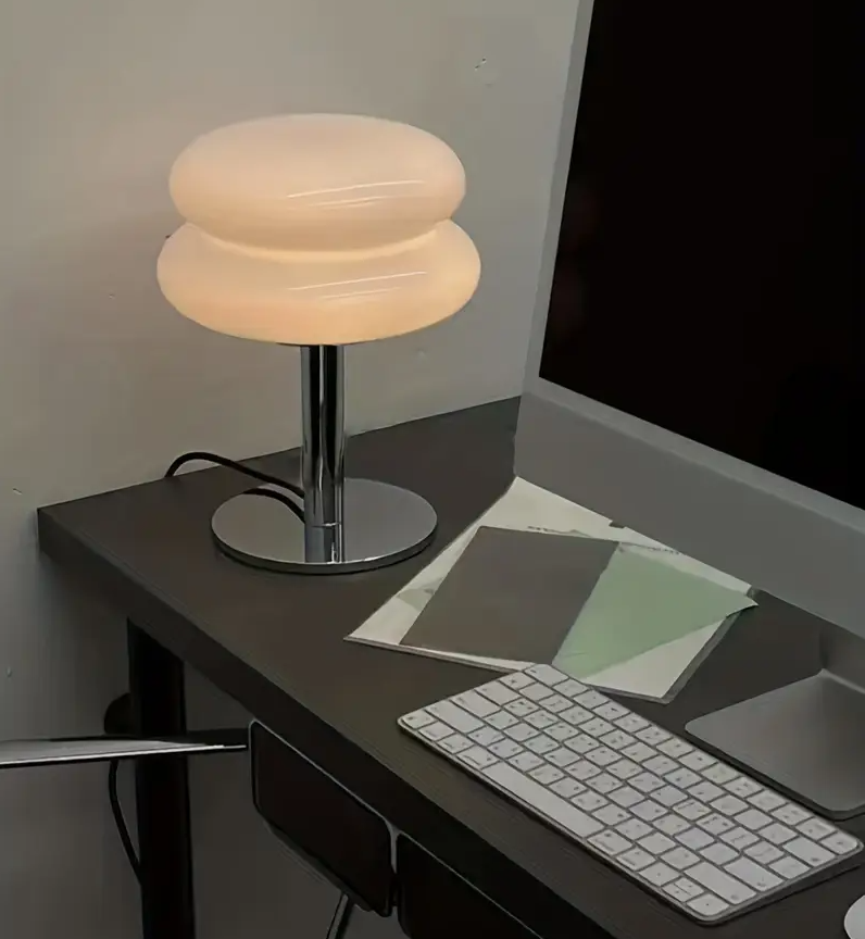 Dimmbare Glas-Pilz-Tischlampe